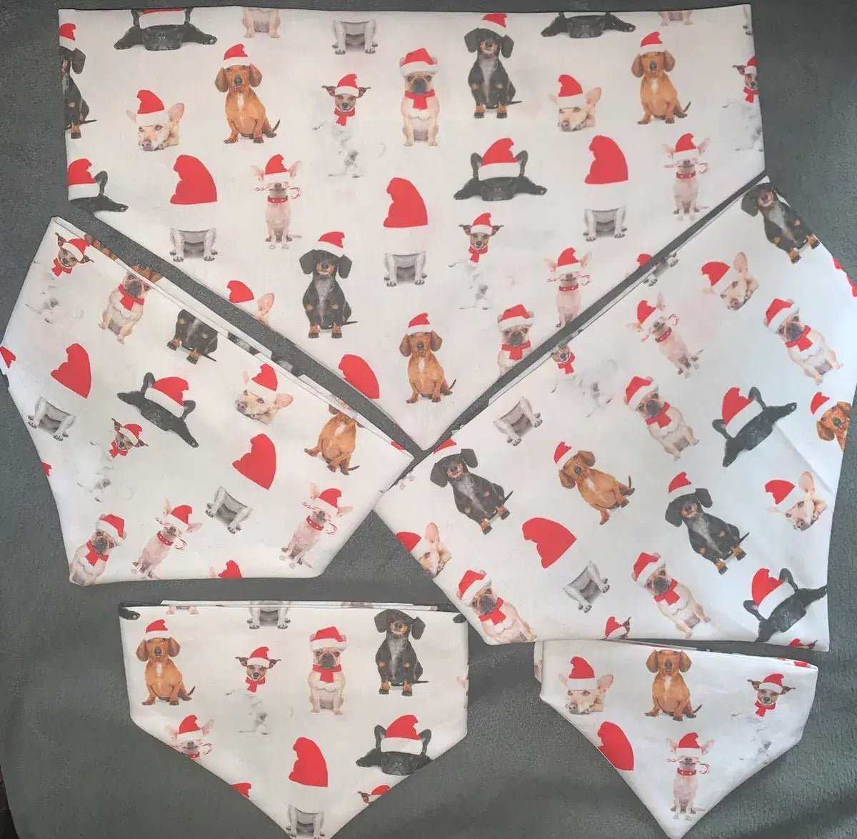 Dogs In Santa Hats Pet Bandanas - Dog Cat - Sayby’s
