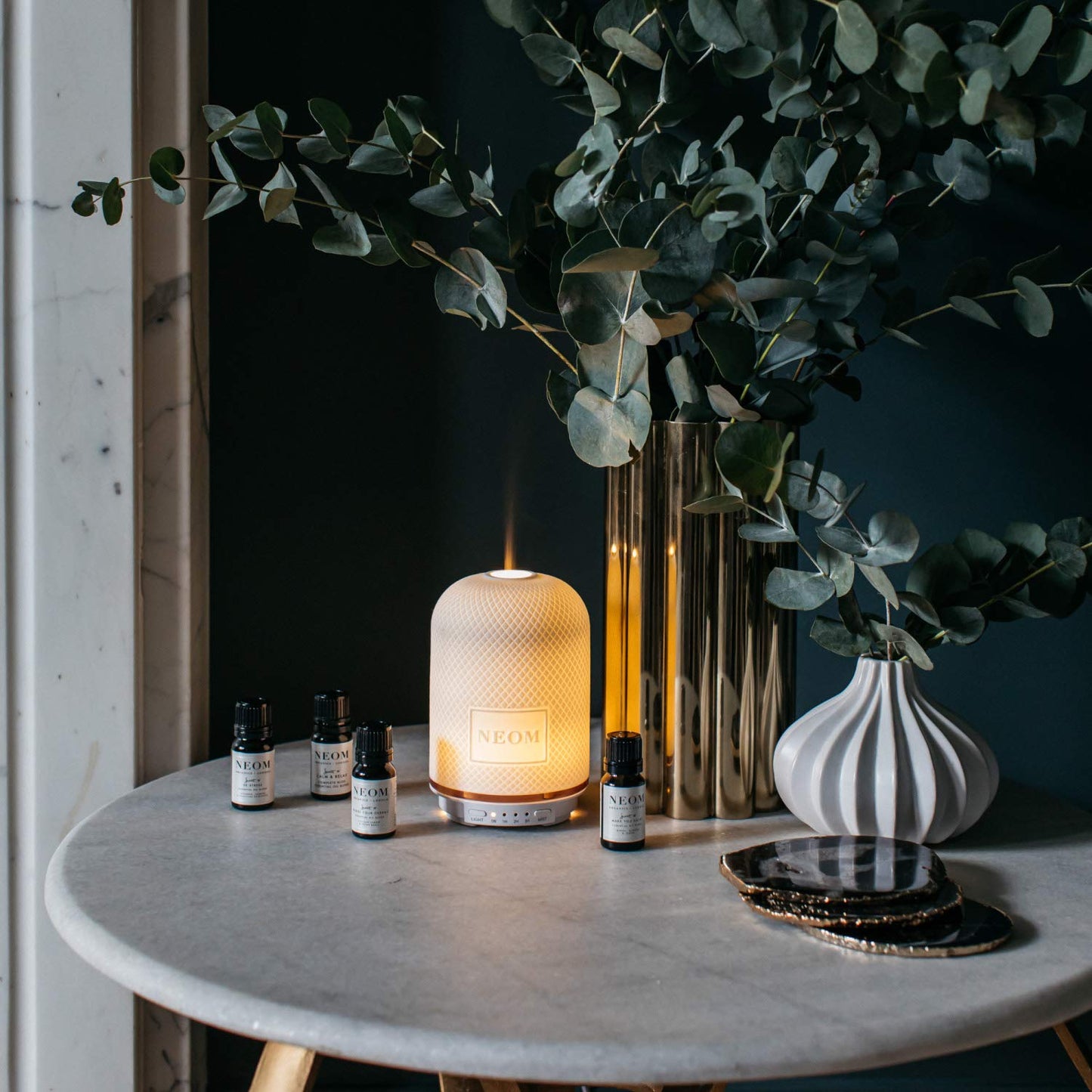 NEOM - Real Luxury Essential Oil Blend, 10ml | Lavender, Jasmine & Sandalwood | Scent to De-Stress Range