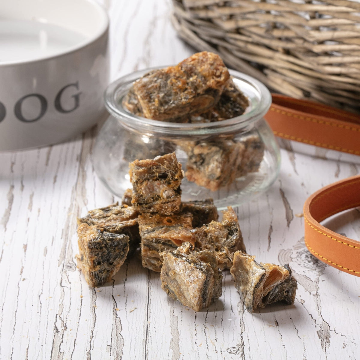Hollings Whitefish Bites Dog Treats, 100% Natural with Fresh Fish Air Dried Healthy Treats for Dogs, Hypoallergenic and Grain Free (75g) - Sayby’s