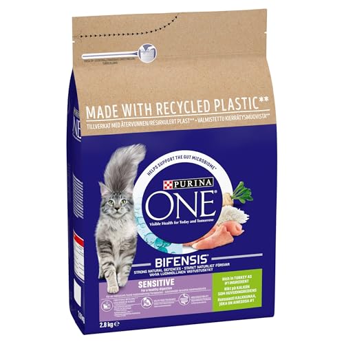 PURINA ONE | Dry Cat Food - Sayby’s